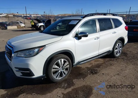 2021 Subaru Ascent Touring z USA, uszkodzony, nr VIN 4S4WMARD4M3424226